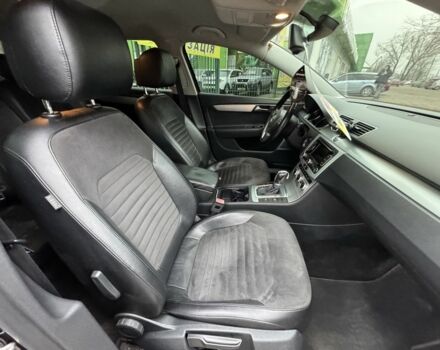 Черный Фольксваген Пассат Вариант, объемом двигателя 2 л и пробегом 284 тыс. км за 10950 $, фото 10 на Automoto.ua