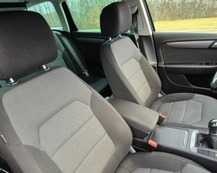 Чорний Фольксваген Пассат Варіант, об'ємом двигуна 2 л та пробігом 287 тис. км за 2500 $, фото 9 на Automoto.ua