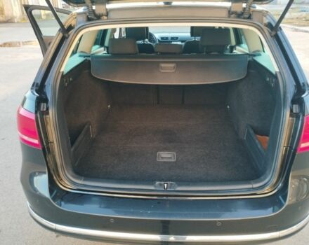 Черный Фольксваген Пассат Вариант, объемом двигателя 1.6 л и пробегом 250 тыс. км за 9200 $, фото 5 на Automoto.ua