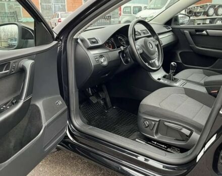 Черный Фольксваген Пассат Вариант, объемом двигателя 2 л и пробегом 269 тыс. км за 13000 $, фото 5 на Automoto.ua