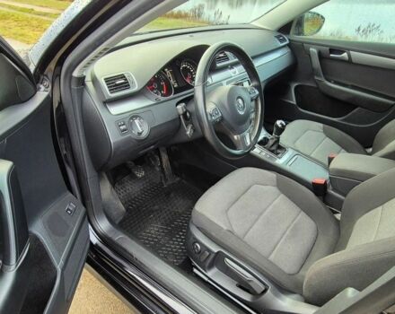 Чорний Фольксваген Пассат Варіант, об'ємом двигуна 2 л та пробігом 287 тис. км за 2500 $, фото 6 на Automoto.ua