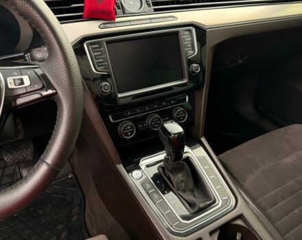 Черный Фольксваген Пассат Вариант, объемом двигателя 2 л и пробегом 263 тыс. км за 13600 $, фото 17 на Automoto.ua