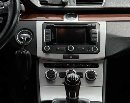 Черный Фольксваген Пассат Вариант, объемом двигателя 2 л и пробегом 83 тыс. км за 3500 $, фото 8 на Automoto.ua