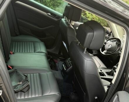 Фольксваген Пассат Вариант 2014 в Ужгороде на Automoto.ua Черный Фольксваген Пассат Вариант, объемом двигателя 2 л и пробегом 288 тыс. км за 12500 $, фото 4 на Automoto.ua