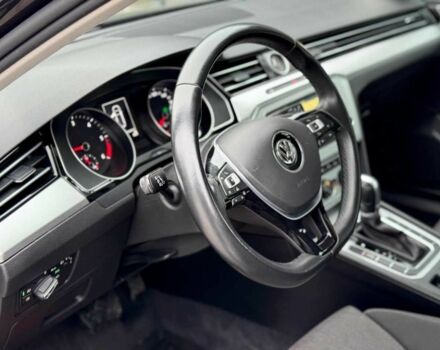 Чорний Фольксваген Пассат Варіант, об'ємом двигуна 2 л та пробігом 190 тис. км за 14899 $, фото 10 на Automoto.ua