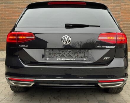 Чорний Фольксваген Пассат Варіант, об'ємом двигуна 2 л та пробігом 228 тис. км за 14900 $, фото 4 на Automoto.ua