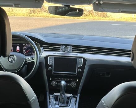 Фольксваген Пассат Вариант 2015 в Хусте на Automoto.ua Черный Фольксваген Пассат Вариант, объемом двигателя 2 л и пробегом 288 тыс. км за 15250 $, фото 7 на Automoto.ua