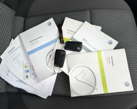 Черный Фольксваген Пассат Вариант, объемом двигателя 1.6 л и пробегом 255 тыс. км за 11900 $, фото 23 на Automoto.ua