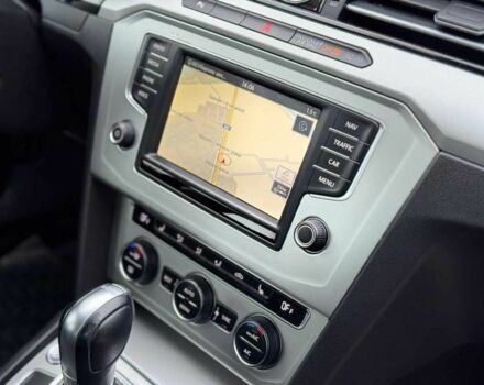 Чорний Фольксваген Пассат Варіант, об'ємом двигуна 2 л та пробігом 190 тис. км за 14899 $, фото 22 на Automoto.ua