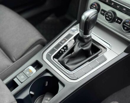 Чорний Фольксваген Пассат Варіант, об'ємом двигуна 2 л та пробігом 190 тис. км за 14899 $, фото 1 на Automoto.ua