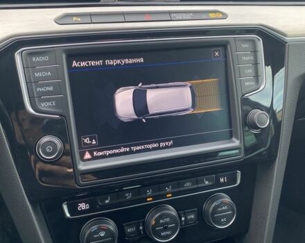 Чорний Фольксваген Пассат Варіант, об'ємом двигуна 2 л та пробігом 245 тис. км за 15500 $, фото 17 на Automoto.ua