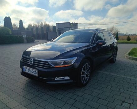 Черный Фольксваген Пассат Вариант, объемом двигателя 2 л и пробегом 245 тыс. км за 15999 $, фото 2 на Automoto.ua