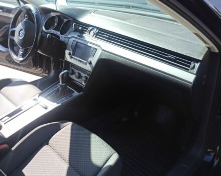 Черный Фольксваген Пассат Вариант, объемом двигателя 1.6 л и пробегом 240 тыс. км за 13500 $, фото 6 на Automoto.ua