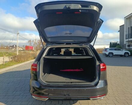 Черный Фольксваген Пассат Вариант, объемом двигателя 2 л и пробегом 245 тыс. км за 15999 $, фото 13 на Automoto.ua