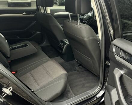 Черный Фольксваген Пассат Вариант, объемом двигателя 2 л и пробегом 258 тыс. км за 14300 $, фото 6 на Automoto.ua