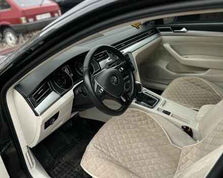 Черный Фольксваген Пассат Вариант, объемом двигателя 2 л и пробегом 208 тыс. км за 16200 $, фото 5 на Automoto.ua