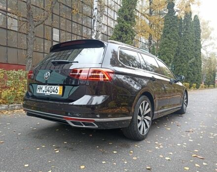 Фольксваген Пассат Варіант 2017 у Житомирі на Automoto.ua Чорний Фольксваген Пассат Варіант, об'ємом двигуна 2 л та пробігом 186 тис. км за 19900 $, фото 2 на Automoto.ua