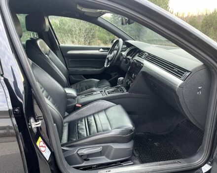 Черный Фольксваген Пассат Вариант, объемом двигателя 2 л и пробегом 186 тыс. км за 17900 $, фото 6 на Automoto.ua