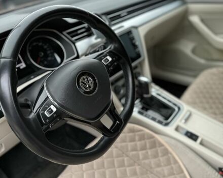 Черный Фольксваген Пассат Вариант, объемом двигателя 2 л и пробегом 208 тыс. км за 16200 $, фото 6 на Automoto.ua