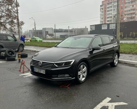 Черный Фольксваген Пассат Вариант, объемом двигателя 2 л и пробегом 380 тыс. км за 12500 $, фото 2 на Automoto.ua