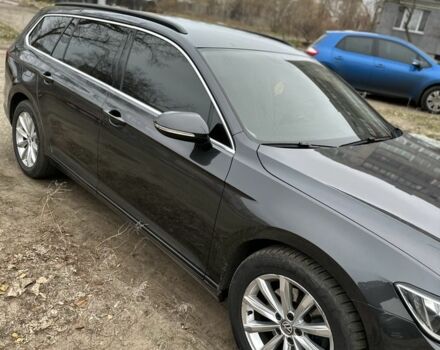 Черный Фольксваген Пассат Вариант, объемом двигателя 2 л и пробегом 208 тыс. км за 16200 $, фото 2 на Automoto.ua