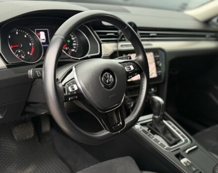 Черный Фольксваген Пассат Вариант, объемом двигателя 2 л и пробегом 226 тыс. км за 17500 $, фото 6 на Automoto.ua