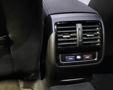 Черный Фольксваген Пассат Вариант, объемом двигателя 2 л и пробегом 182 тыс. км за 22500 $, фото 1 на Automoto.ua