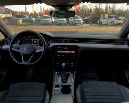 Черный Фольксваген Пассат Вариант, объемом двигателя 2 л и пробегом 190 тыс. км за 21950 $, фото 14 на Automoto.ua