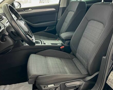 Черный Фольксваген Пассат Вариант, объемом двигателя 2 л и пробегом 199 тыс. км за 20950 $, фото 6 на Automoto.ua