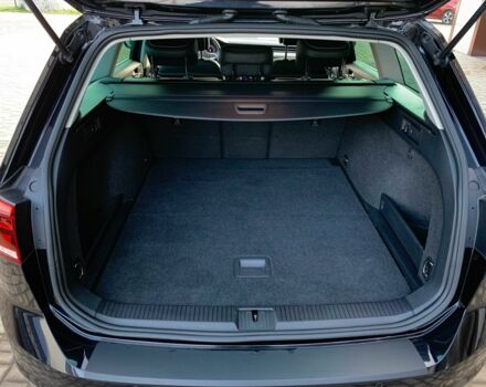 Черный Фольксваген Пассат Вариант, объемом двигателя 2 л и пробегом 190 тыс. км за 21950 $, фото 12 на Automoto.ua