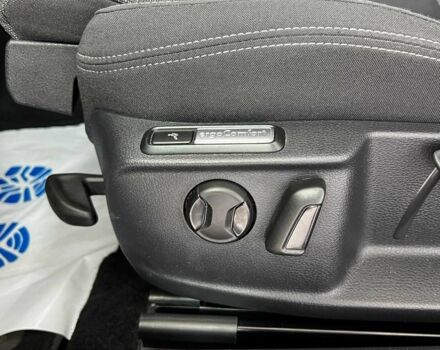 Черный Фольксваген Пассат Вариант, объемом двигателя 2 л и пробегом 199 тыс. км за 20950 $, фото 20 на Automoto.ua