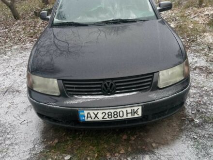 Черный Фольксваген Пассат Вариант, объемом двигателя 1.9 л и пробегом 400 тыс. км за 2900 $, фото 1 на Automoto.ua