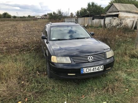 Фольксваген Пассат Вариант 1998 в Новомосковске на Automoto.ua Черный Фольксваген Пассат Вариант, объемом двигателя 2.5 л и пробегом 300 тыс. км за 2500 $, фото 1 на Automoto.ua