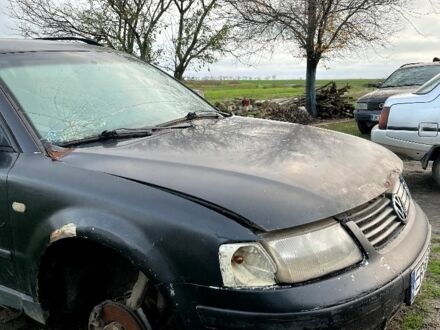 Чорний Фольксваген Пассат Варіант, об'ємом двигуна 1.9 л та пробігом 2 тис. км за 500 $, фото 1 на Automoto.ua