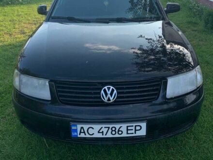 Черный Фольксваген Пассат Вариант, объемом двигателя 1.9 л и пробегом 292 тыс. км за 3300 $, фото 1 на Automoto.ua