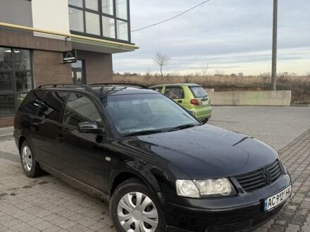 Чорний Фольксваген Пассат Варіант, об'ємом двигуна 1.8 л та пробігом 290 тис. км за 2250 $, фото 1 на Automoto.ua