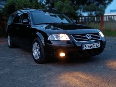 Черный Фольксваген Пассат Вариант, объемом двигателя 1.6 л и пробегом 306 тыс. км за 5300 $, фото 1 на Automoto.ua