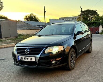 Черный Фольксваген Пассат Вариант, объемом двигателя 2 л и пробегом 315 тыс. км за 5800 $, фото 1 на Automoto.ua