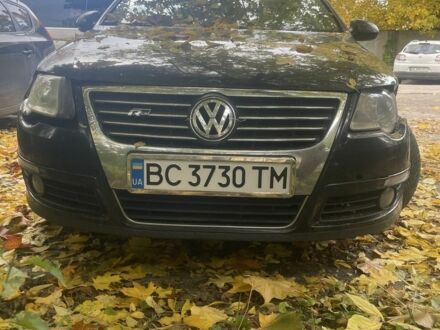 Фольксваген Пассат Вариант 2005 в Львове на Automoto.ua Черный Фольксваген Пассат Вариант, объемом двигателя 2 л и пробегом 304 тыс. км за 5000 $, фото 1 на Automoto.ua