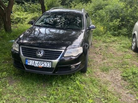 Черный Фольксваген Пассат Вариант, объемом двигателя 1.9 л и пробегом 337 тыс. км за 2550 $, фото 1 на Automoto.ua