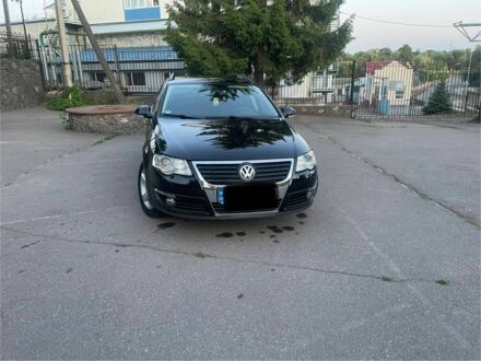 Фольксваген Пассат Варіант 2006 у Межевой на Automoto.ua Чорний Фольксваген Пассат Варіант, об'ємом двигуна 0 л та пробігом 270 тис. км за 3450 $, фото 1 на Automoto.ua