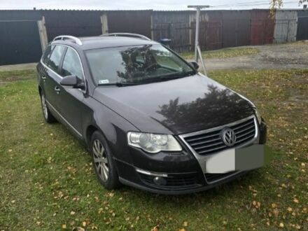 Черный Фольксваген Пассат Вариант, объемом двигателя 2 л и пробегом 405 тыс. км за 2950 $, фото 1 на Automoto.ua