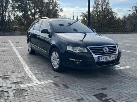 Черный Фольксваген Пассат Вариант, объемом двигателя 1.6 л и пробегом 220 тыс. км за 6000 $, фото 1 на Automoto.ua