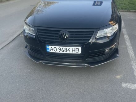 Черный Фольксваген Пассат Вариант, объемом двигателя 2 л и пробегом 300 тыс. км за 4500 $, фото 1 на Automoto.ua