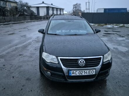 Чорний Фольксваген Пассат Варіант, об'ємом двигуна 2 л та пробігом 198 тис. км за 4533 $, фото 1 на Automoto.ua