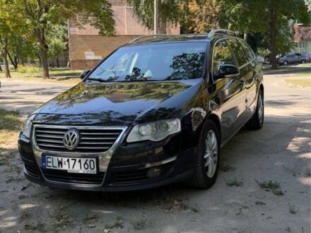 Чорний Фольксваген Пассат Варіант, об'ємом двигуна 2 л та пробігом 386 тис. км за 2498 $, фото 1 на Automoto.ua