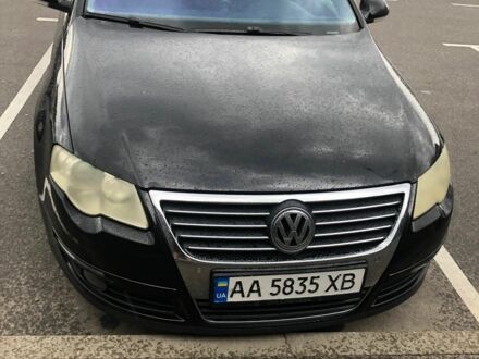 Черный Фольксваген Пассат Вариант, объемом двигателя 2 л и пробегом 334 тыс. км за 6500 $, фото 1 на Automoto.ua