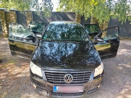 Фольксваген Пассат Вариант 2008 в Кременчуге на Automoto.ua Черный Фольксваген Пассат Вариант, объемом двигателя 0 л и пробегом 300 тыс. км за 3350 $, фото 1 на Automoto.ua