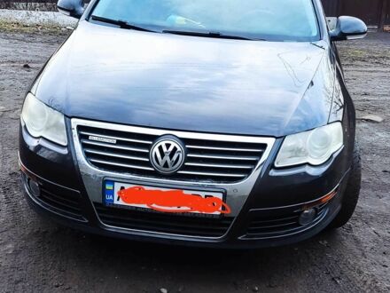 Фольксваген Пассат Вариант 2008 в Днепре (Днепропетровске) на Automoto.ua Черный Фольксваген Пассат Вариант, объемом двигателя 1.9 л и пробегом 260 тыс. км за 7000 $, фото 1 на Automoto.ua