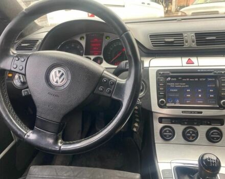 Черный Фольксваген Пассат Вариант, объемом двигателя 1.8 л и пробегом 281 тыс. км за 7000 $, фото 1 на Automoto.ua